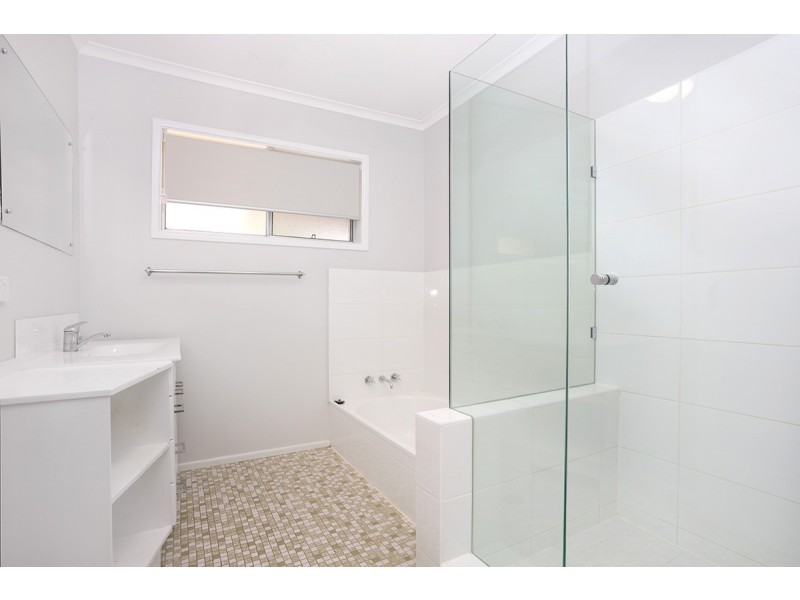 61 Palm Beach Avenue, Palm Beach QLD 4221