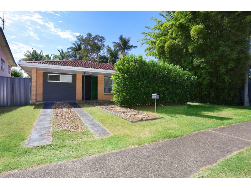 61 Palm Beach Avenue, Palm Beach QLD 4221