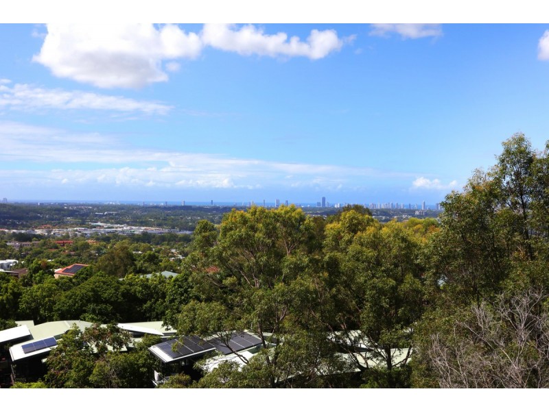 38/2 Ridgeline Way, Highland Park QLD 4211