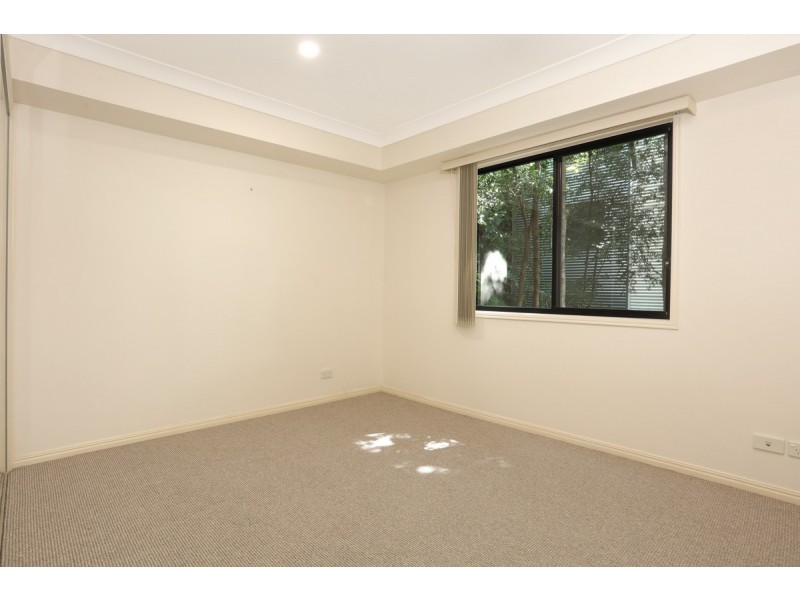 38/2 Ridgeline Way, Highland Park QLD 4211