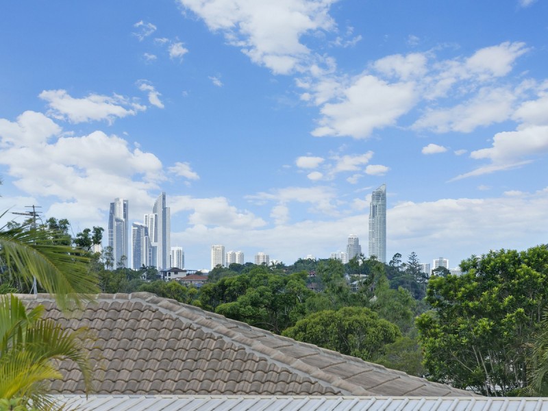 4 Kahlua Court, Highland Park QLD 4211