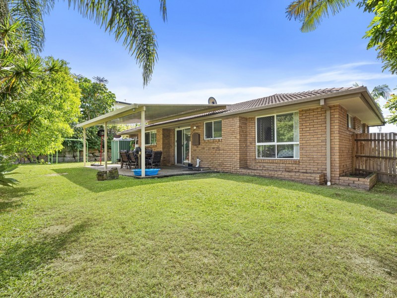 4 Kahlua Court, Highland Park QLD 4211