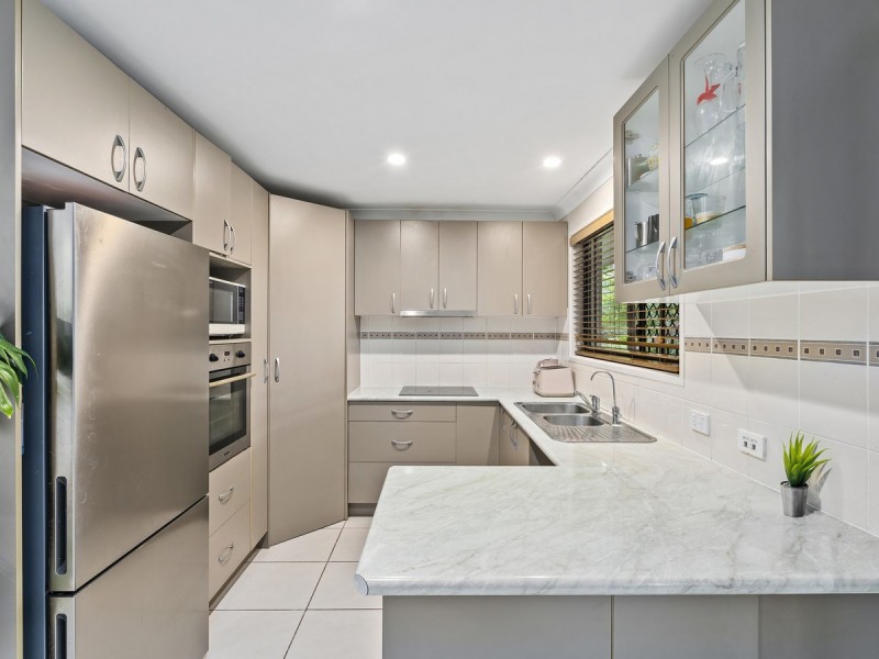 9 Yarrimbah Drive, Nerang QLD 4211