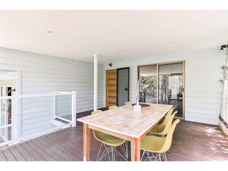 98 Plateau Crescent, Carrara QLD 4211