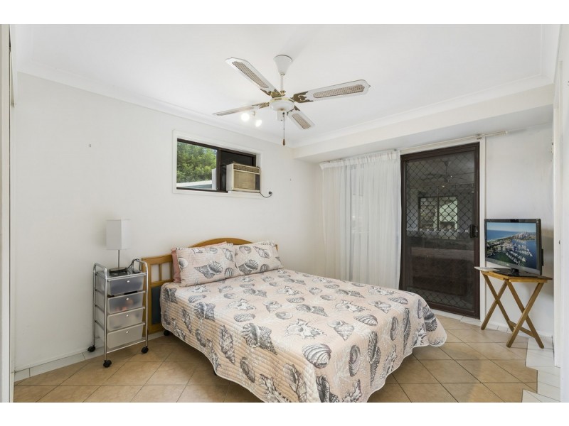 32 Balfour Crescent, Highland Park QLD 4211