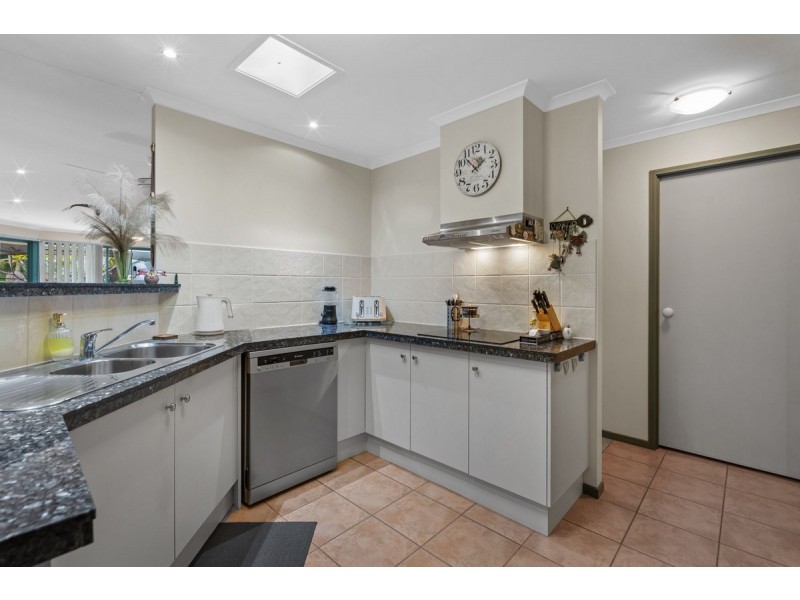 1 Lords Avenue, Mount Nathan QLD 4211