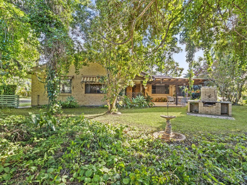 16 Saint Petersburg Place, Nerang QLD 4211