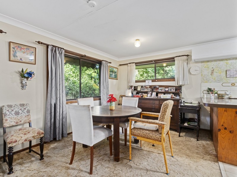 16 Saint Petersburg Place, Nerang QLD 4211