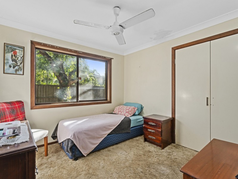 16 Saint Petersburg Place, Nerang QLD 4211