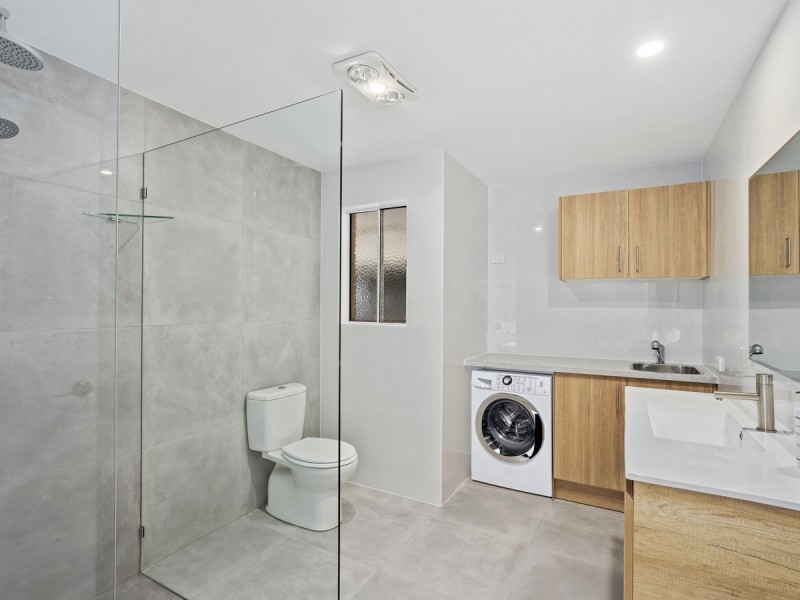 1/22 Gumbeel Court, Highland Park QLD 4211