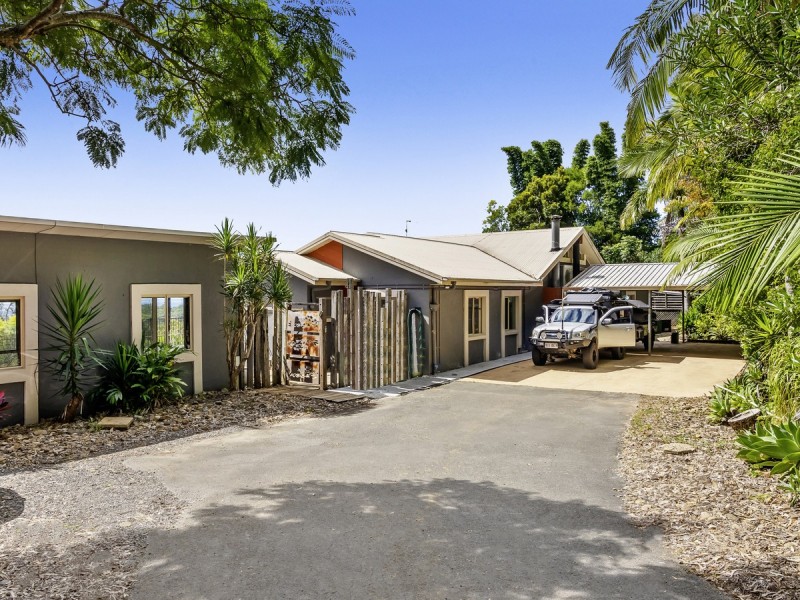 39 Brackenfield Court, Bonogin QLD 4213