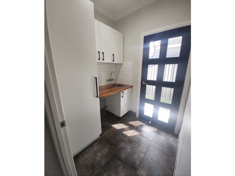 57 Riverlea Waters Drive, Nerang QLD 4211