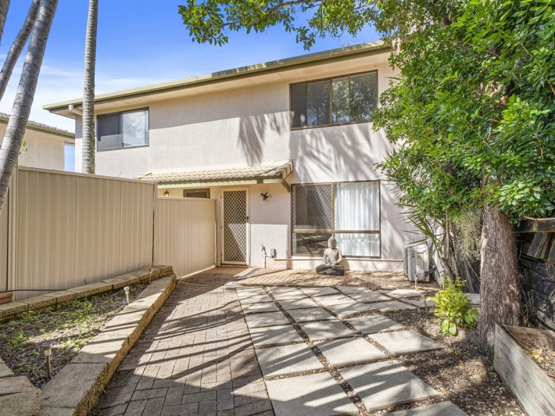 46/71 Olsen Avenue, Labrador QLD 4215