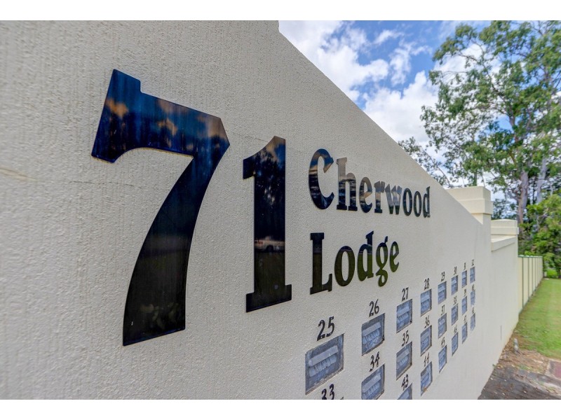 46/71 Olsen Avenue, Labrador QLD 4215