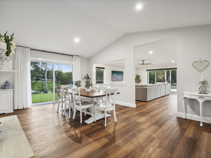 2/16 Crane Crescent, Nerang QLD 4211