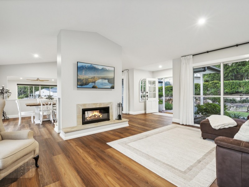 2/16 Crane Crescent, Nerang QLD 4211