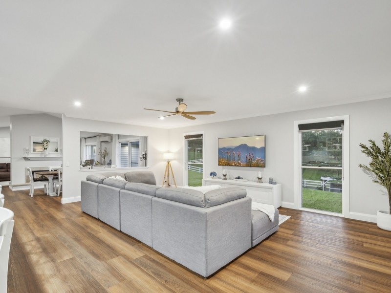 2/16 Crane Crescent, Nerang QLD 4211