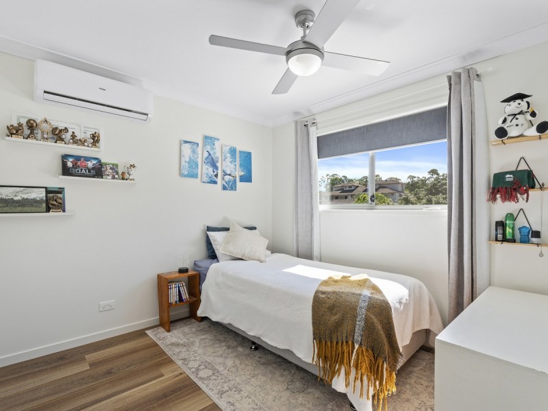 2/2 Chantrill Avenue, Nerang QLD 4211