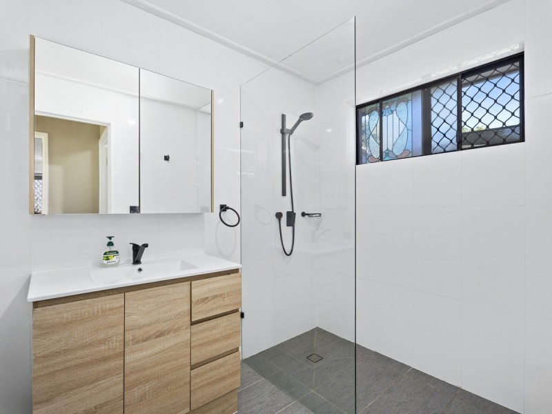 33 Nabarlek Drive, Worongary QLD 4213