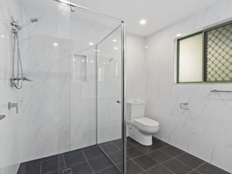 14 Paddington Drive, Carrara QLD 4211