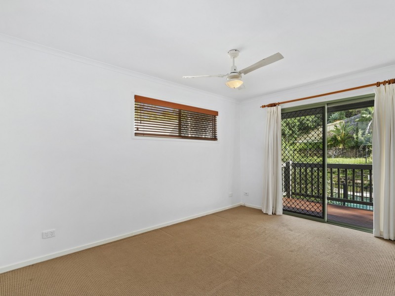 14 Paddington Drive, Carrara QLD 4211