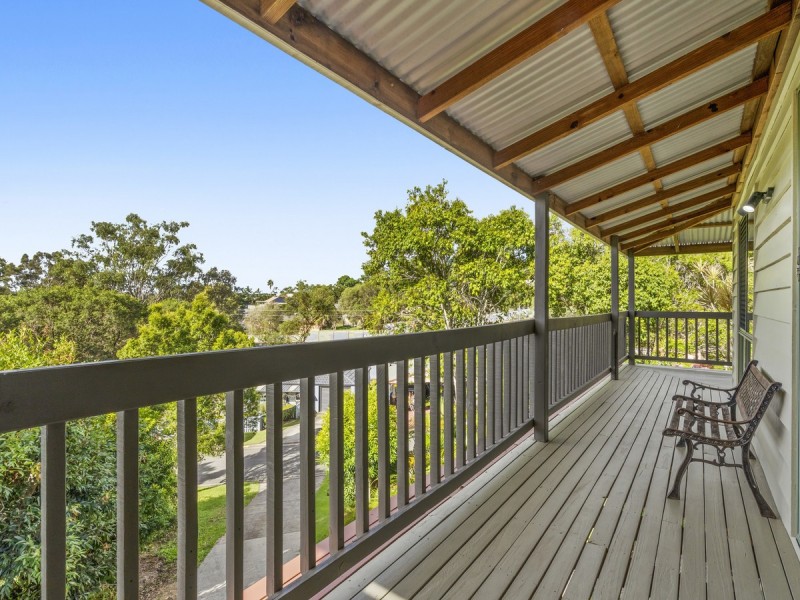 14 Paddington Drive, Carrara QLD 4211