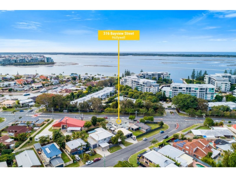 316 Bayview Street, Hollywell QLD 4216