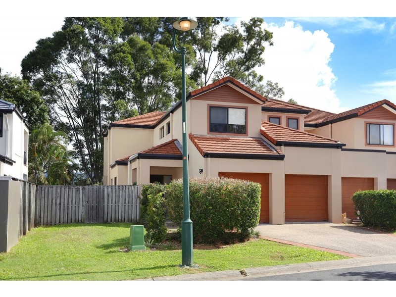 1/25 Riverwood Drive, Ashmore QLD 4214