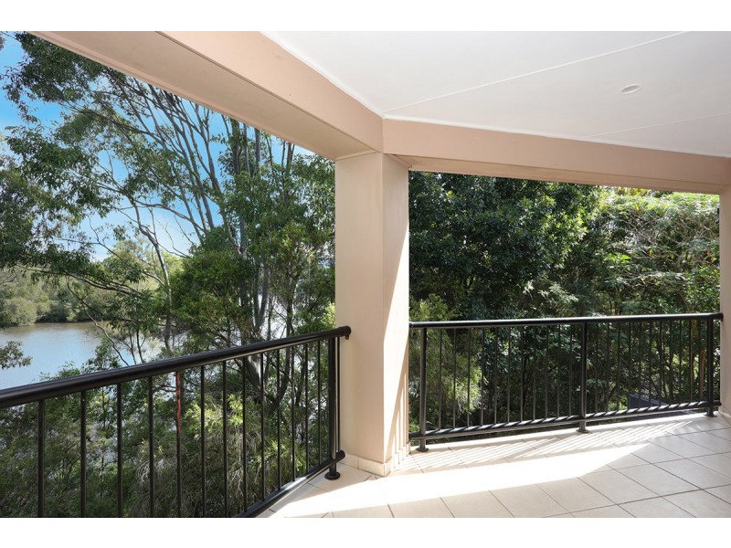 1/25 Riverwood Drive, Ashmore QLD 4214