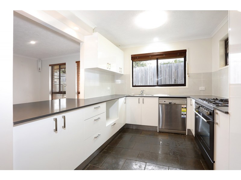 31 Yarraowee Drive, Nerang QLD 4211