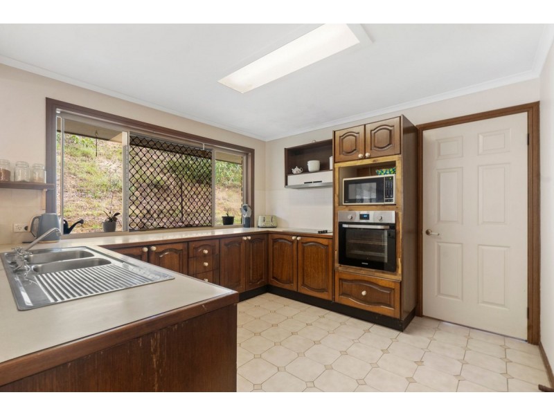 38 Gerara Court, Clagiraba QLD 4211