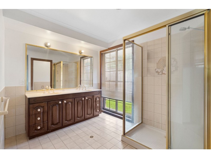 38 Gerara Court, Clagiraba QLD 4211