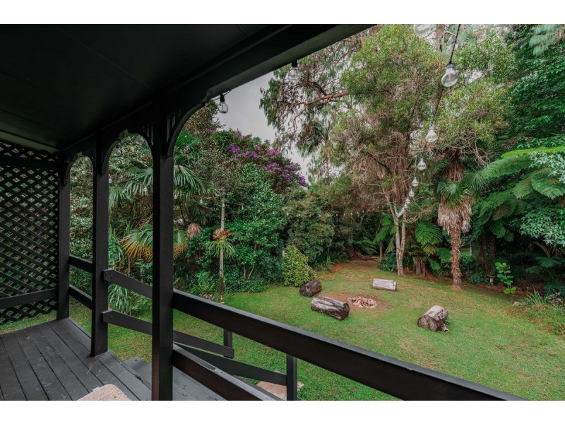 9 Lloyds Road, Springbrook QLD 4213