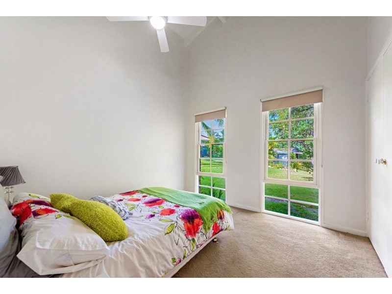 1/4 Cromwell Court, Tallai QLD 4213