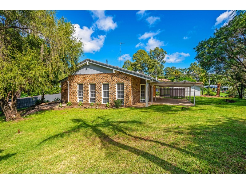 1/4 Cromwell Court, Tallai QLD 4213