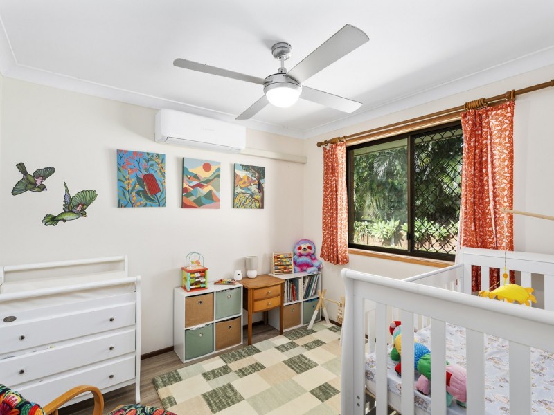 9 Buring Court, Highland Park QLD 4211