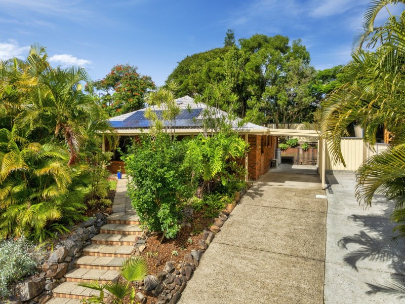 9 Buring Court, Highland Park QLD 4211