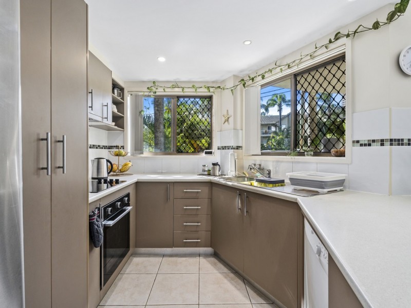 1/22 Wharf Road, Surfers Paradise QLD 4217