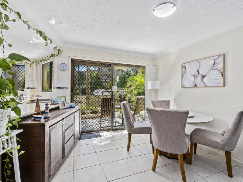 1/22 Wharf Road, Surfers Paradise QLD 4217