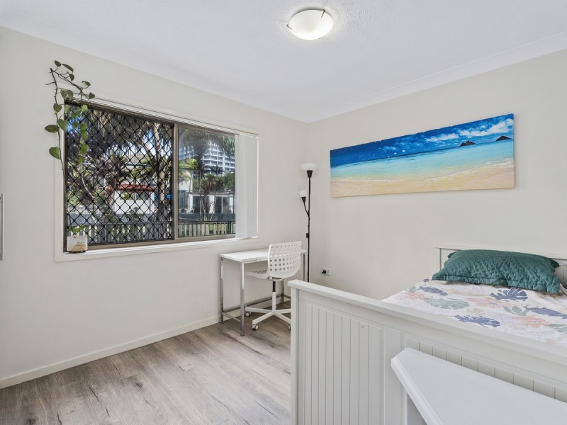 1/22 Wharf Road, Surfers Paradise QLD 4217
