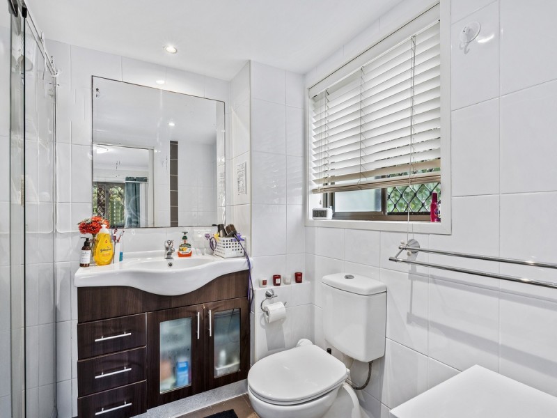 1/22 Wharf Road, Surfers Paradise QLD 4217