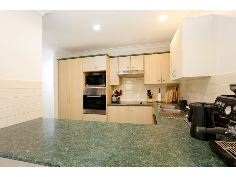 15/1-3 Freda Street, Ashmore QLD 4214