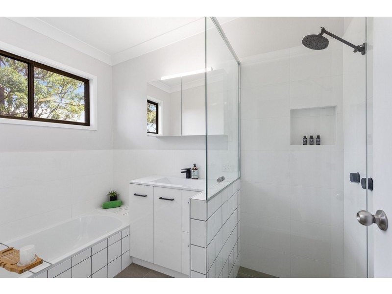 5 Quandong Court, Molendinar QLD 4214