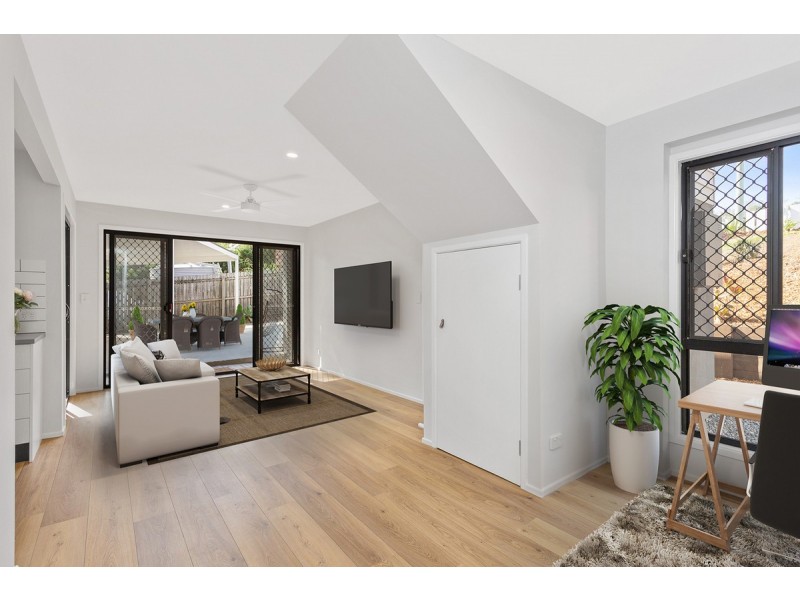 5 Quandong Court, Molendinar QLD 4214