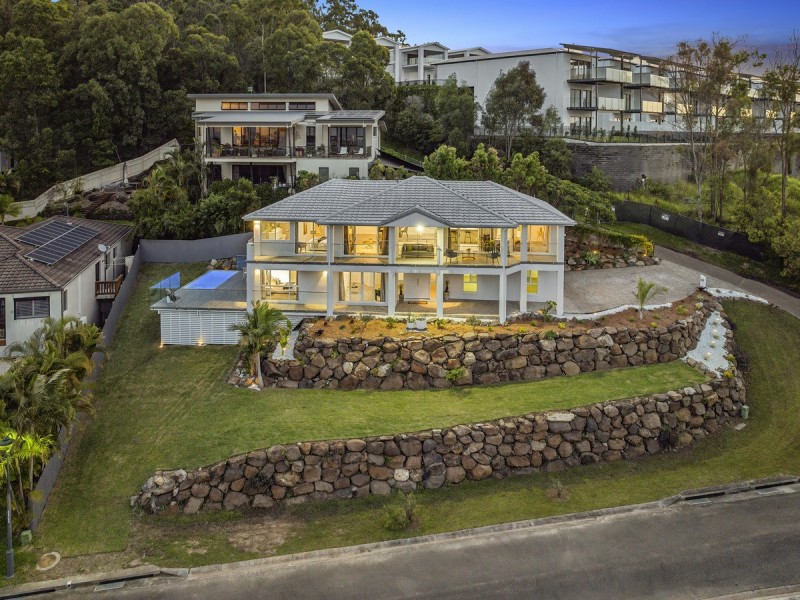 6 Galleria Court, Highland Park QLD 4211
