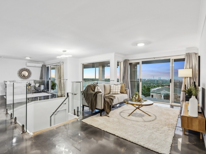 6 Galleria Court, Highland Park QLD 4211