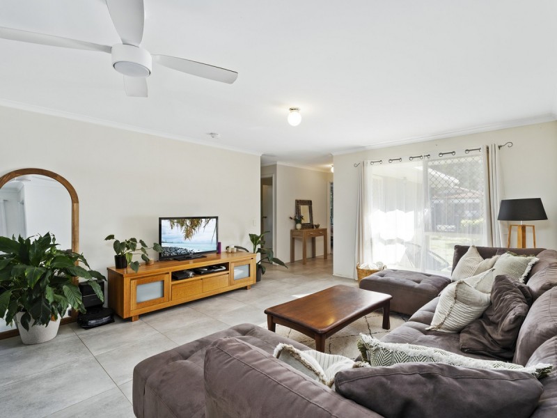 16 Souter Street, Nerang QLD 4211