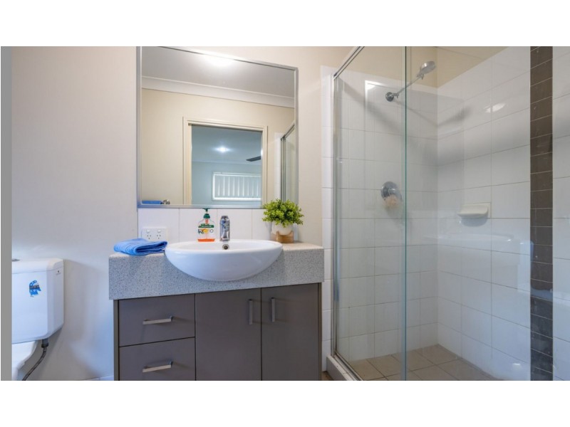 3 Agnes Place, Redbank Plains QLD 4301