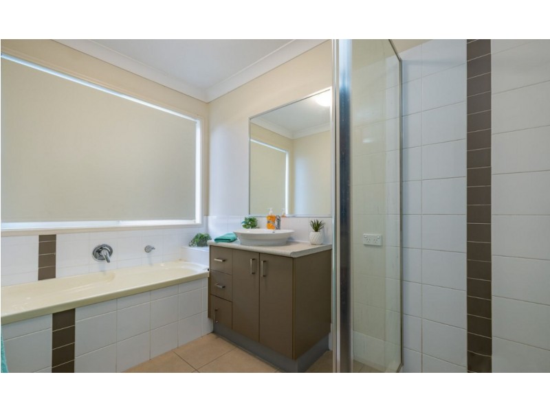 3 Agnes Place, Redbank Plains QLD 4301