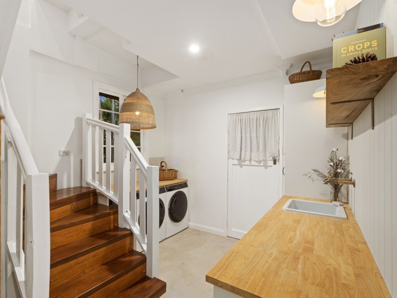 153 North Road, Lower Beechmont QLD 4211